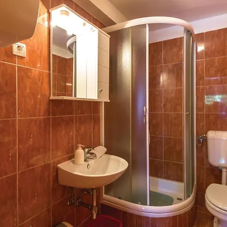 Pet Friendly In With Wifi Vikendica Tucepi